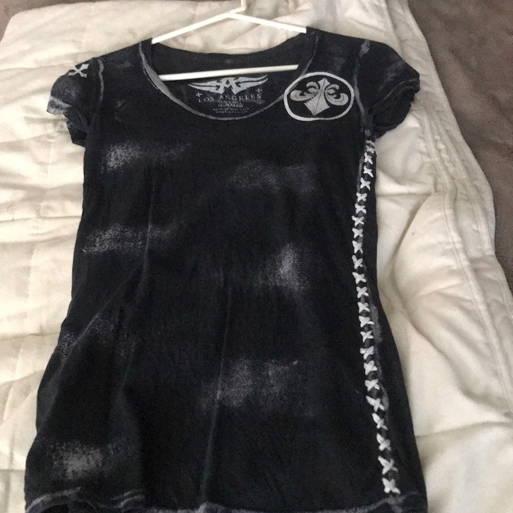 Affliction tee shirt